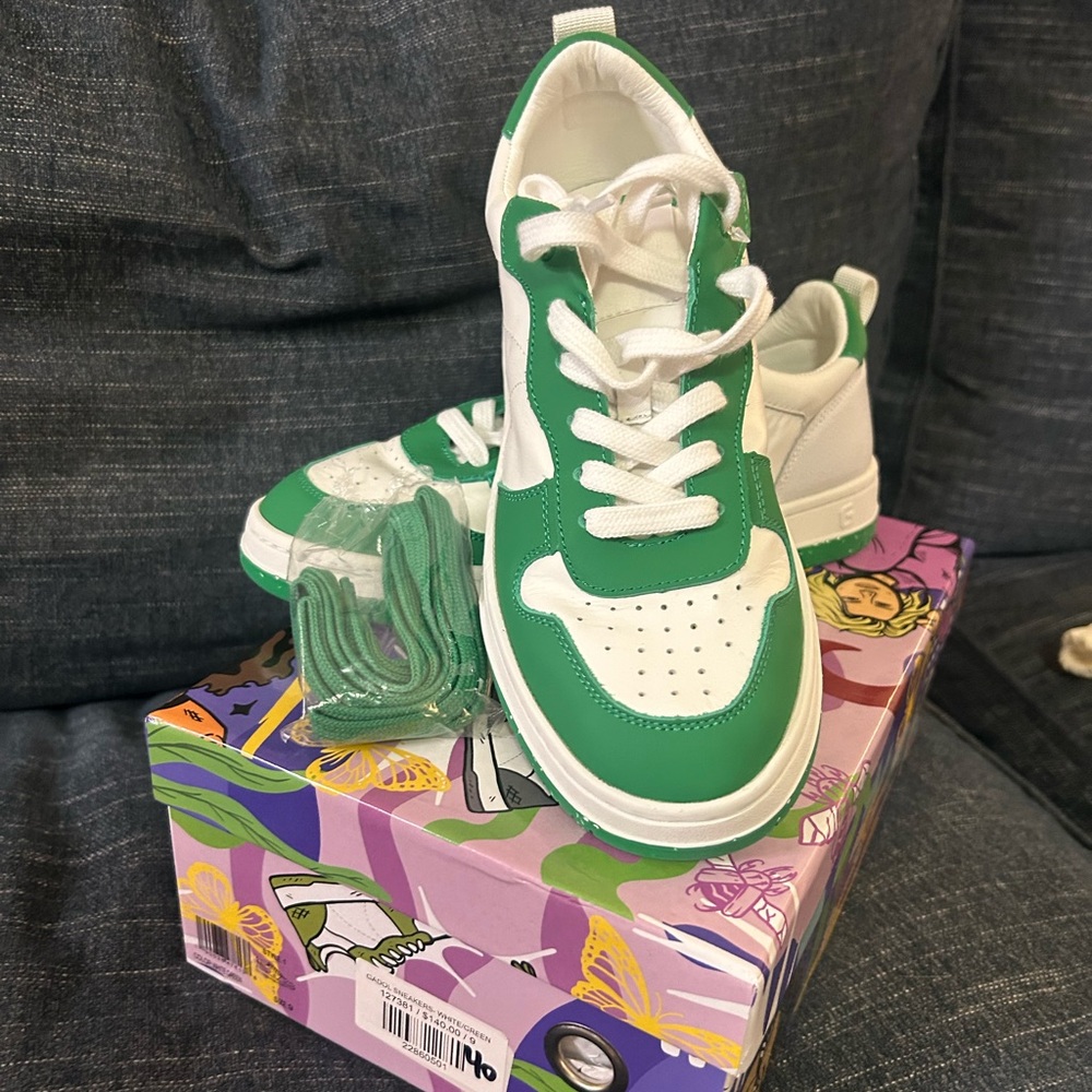 Gadol by Vintage Havana Green/White Sneakers size 40 NIB